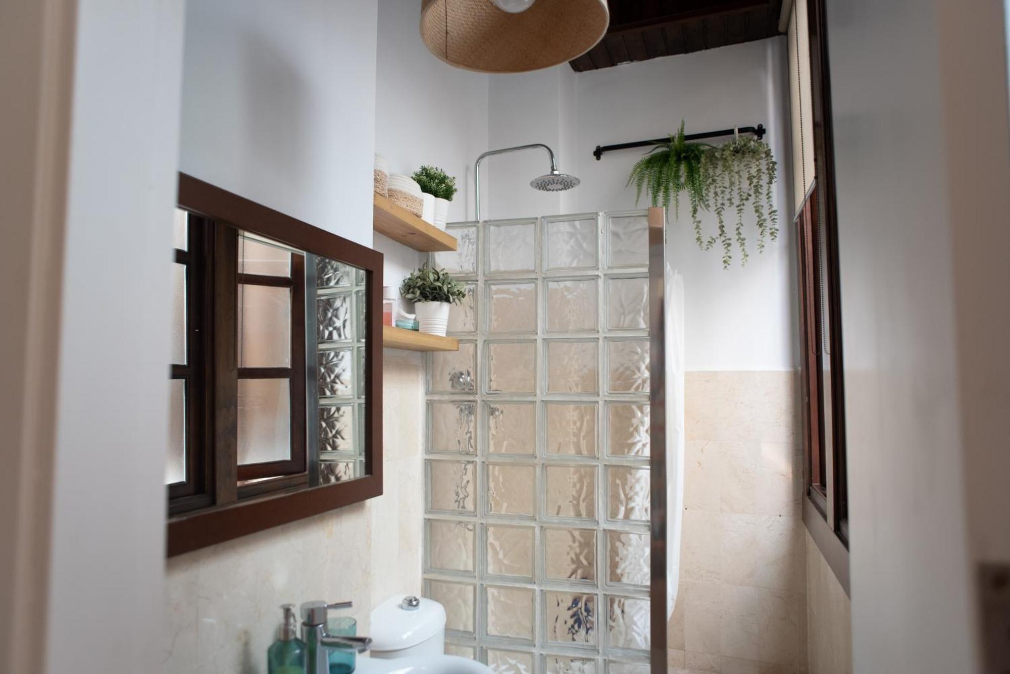 Cozy & Quiet Apartment In The Center Malaga Luaran gambar